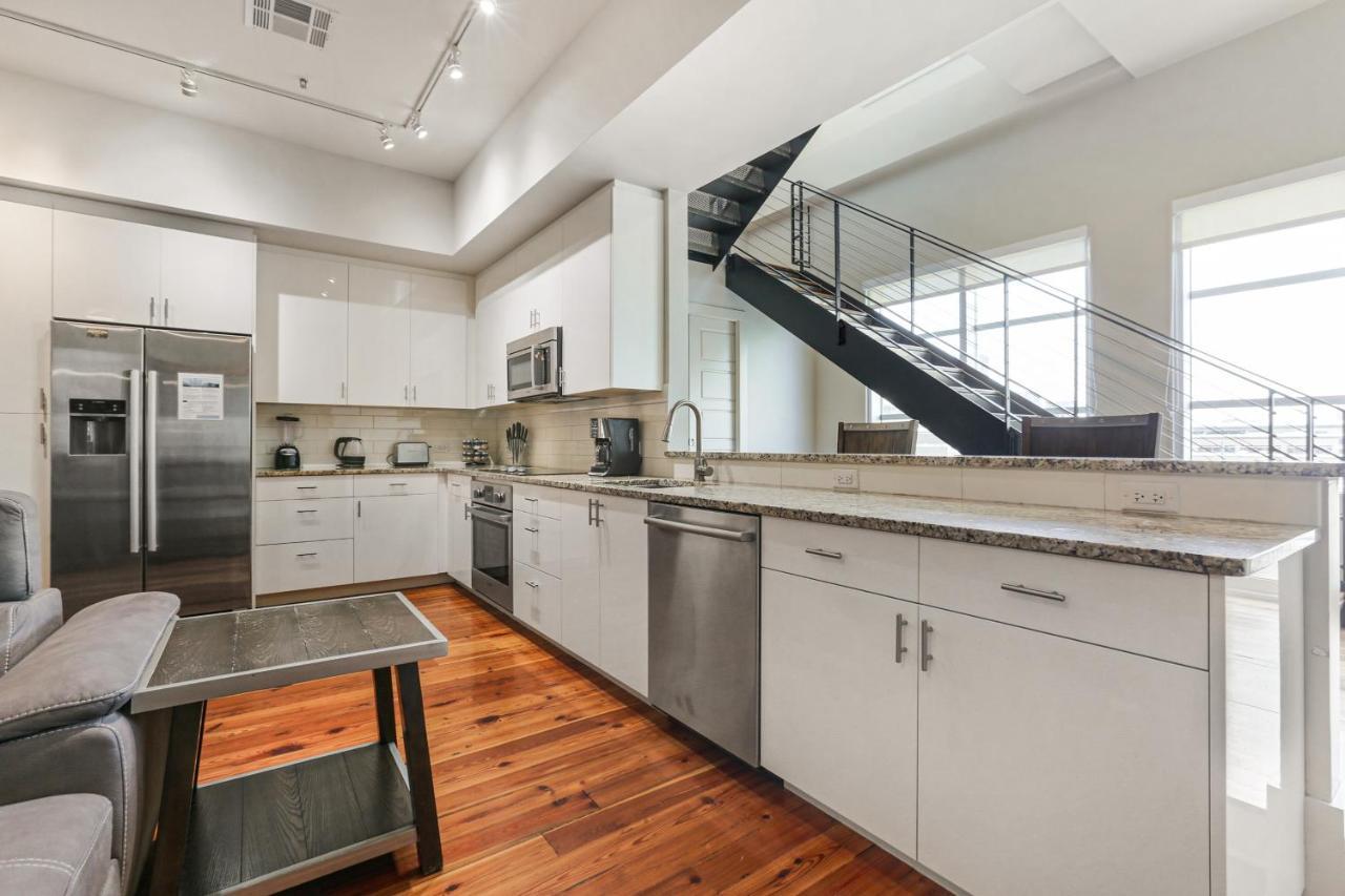 2 Bedroom Elegant Condos In Downtown 新奥尔良 外观 照片