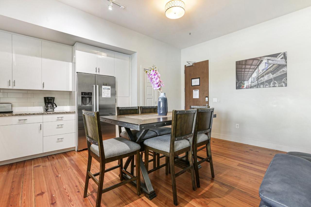 2 Bedroom Elegant Condos In Downtown 新奥尔良 外观 照片