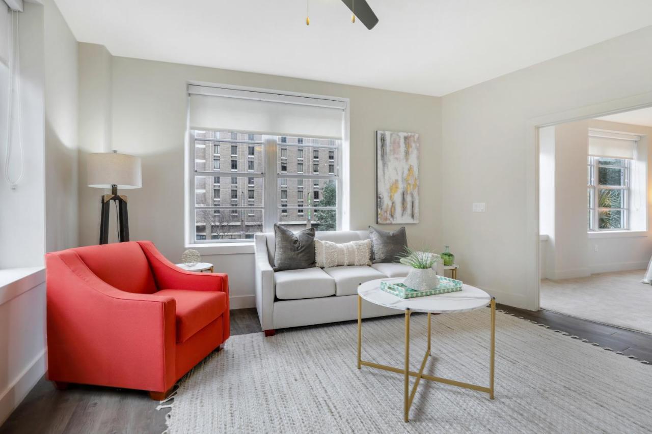 2 Bedroom Elegant Condos In Downtown 新奥尔良 外观 照片